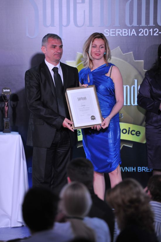 Carnex dobitnik SUPERBRANDS nagrade